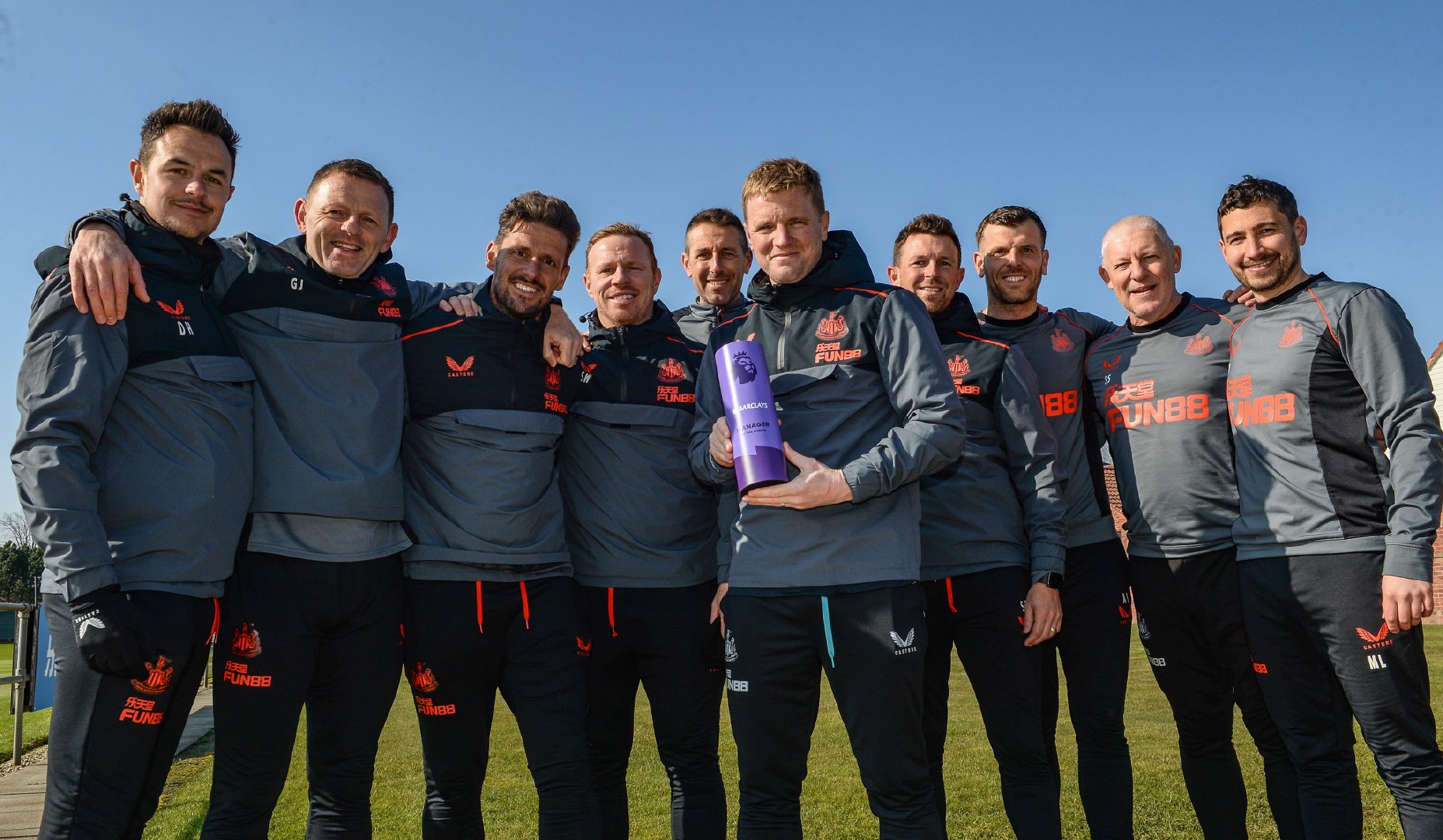 而随着他的 而随着他的