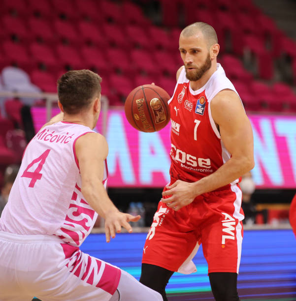 防守端及时 防守端及时